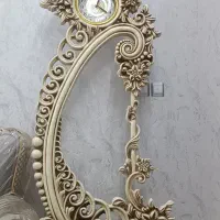 تابلوفرش وساعت ایستاده
