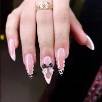 کاشت ناخن مناسب