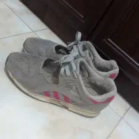 کتونی آدیداس zx اکومنت صندل درحد تمیز۴۰/۵ اورجینال