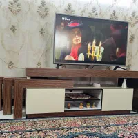 میز تلویزیون جنس گلاسه درجه یک در حد نو