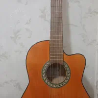 گیتار یاماها