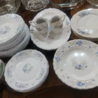 تعداد ظروف آشپزخانه نو و در حد نو