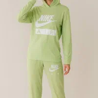 از ست‌های راحتی تا شال و تیشرت‌های خاص