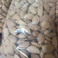 بادام سنگی شیرین محلی ،مغز پر درجه یک ،دیم