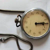 ساعت جیبی قدیمی بفروش می‌رسد