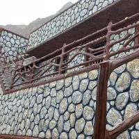 اجرای نمای طرح سنگ و چوب در یزد و اطراف
