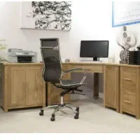 حسابدار مسلط به نرم افزار حسابداری