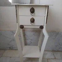 میز تلفن در حد نو