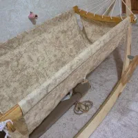 ننو نوزاد، گهواره