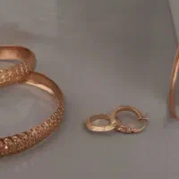 النگو ،گوشواره یک درصد بالای تابلو
