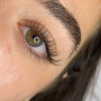 مدل رایگان اکستنشن مژه و لیفت ابرو با بهترین مواد