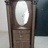 جاکفشی اینه دار