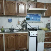 کابینت فلزی سالم و تمیز