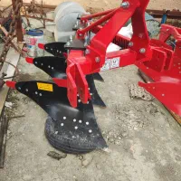 گاو آهن قوطی ای ابرهارد شرق