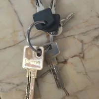 دسته کلید پیدا شده محدوده استقلال