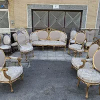 مبل کلاسیک 9نفری به شرط چوب‌.   مبلمان‌مرادی