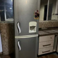 یخچال خانگی کاملا سالم