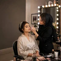 میکاپ حرفه ایی - دستمزد رایگان - فقط هزینه متریال
