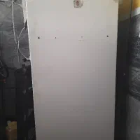 یخچال قدیمی