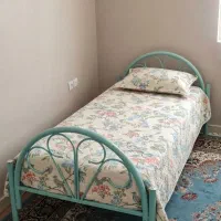 تخت یک نفره فلزی