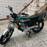 موتور سیکلت.   توضیحات خوانده شود