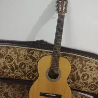 گیتار کورت
