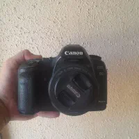 دوربین عکاسی 5 d mark ii همراه لنز f.1.8  فول فریم