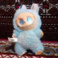 عروسک لبوبو آبی