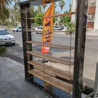 قفسه و کتابخانه