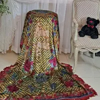 رومیزی یا روتختی بزرگ مخمل قدیمی با ارسال رایگان|صنایع دستی و سایر لوازم تزئینی|ساری, |دیوار