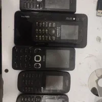 تعدادی گوشی به صورت یجا فروخته میشود
