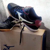کفش فوتسال سالنی