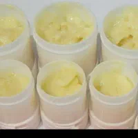 فروش ژل رویال وگرده گل زنبور عسل
