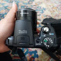 دوربین کنون