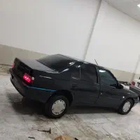 پژو 405 مدل 82