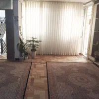 خانه‌ویلایی حیاط‌دار دوطبقه فروشی