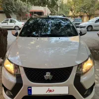 کوییک Rs مدل 1402 سفید مشکی