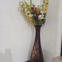 گل با گلدان