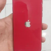 ایفون se2020