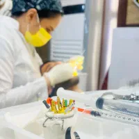 دندان پزشکی جمعه ها با تخفیف