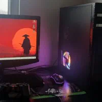 کیس و مانیتور