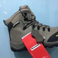 کفش کوهنوردی و طبیعتگردی