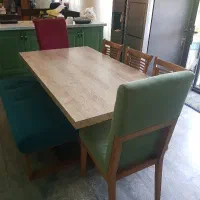 ناهار خوری هشت نفره