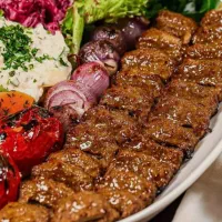 ظرفشور سالن کار رستوران  از ۸صبح تا ۱۰شب