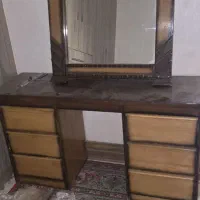 میز واینه