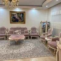 سرویس مبل ۷ نفر  ب همراه میز ناهار خوری ۸ نفر