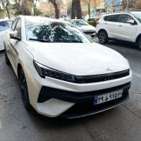 کی ام سی J7 سفید خشک