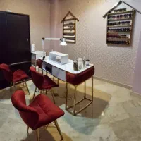 میز ناخن مخمل مدل طاوسی