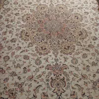 یک عدد فرش ۱۲متری