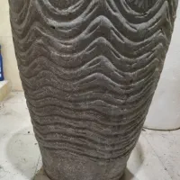 دو عدد گلدان بزرگ
